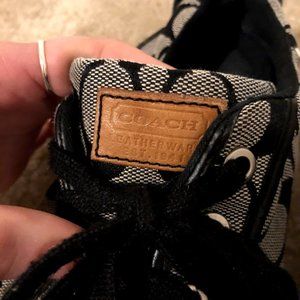 Coach Barrett 8.5